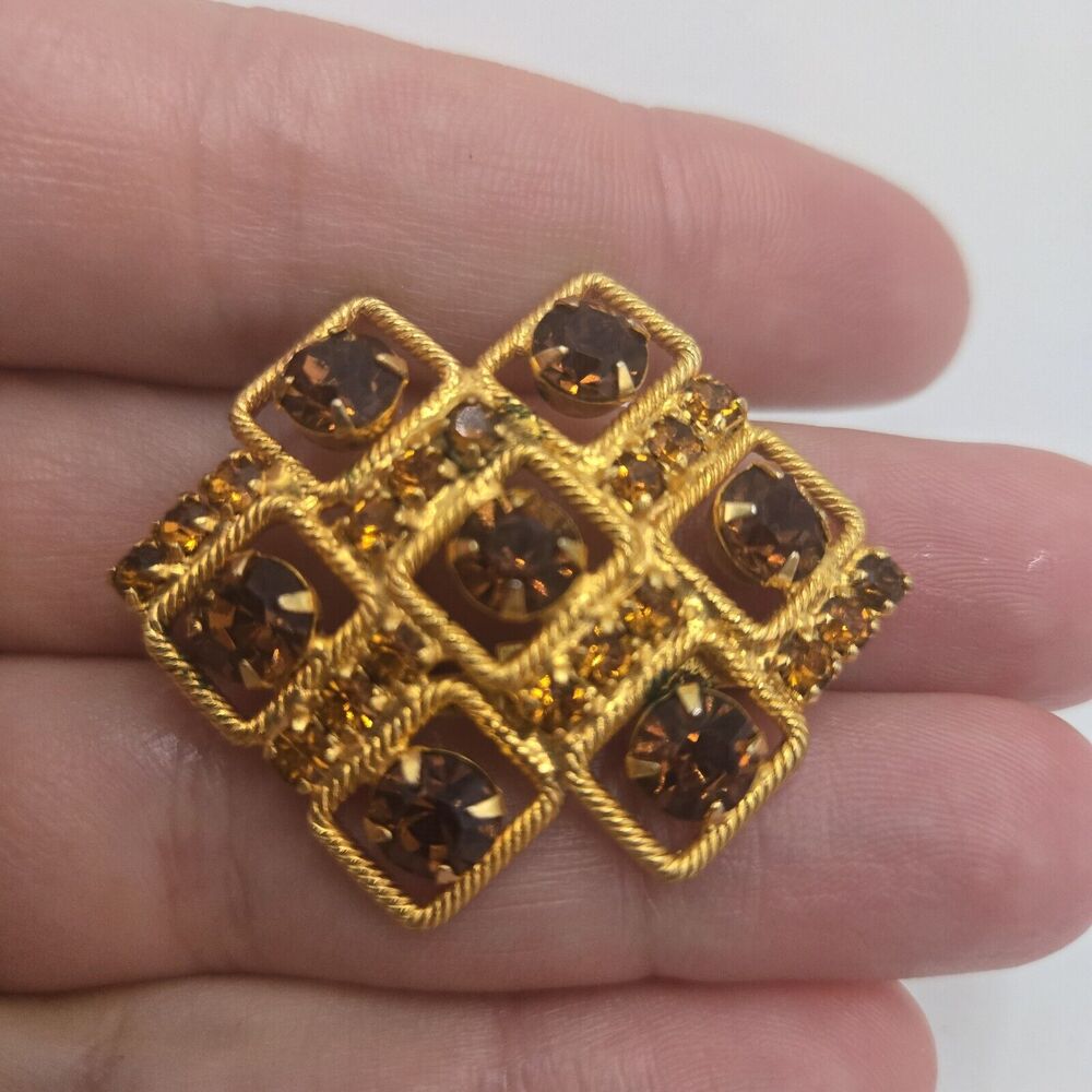 Vintage Brooch Honey Cognac Amber Prong Set Rhinestones Geometric Sparkling